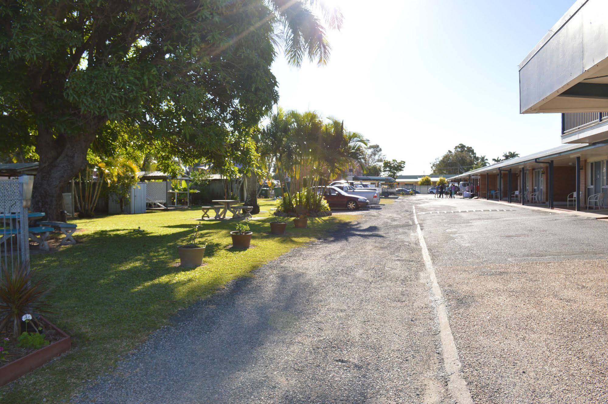 Rover Holiday Units Mackay Exterior photo
